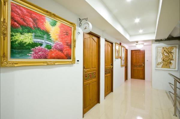 Richly Villa Бангкок Экстерьер фото